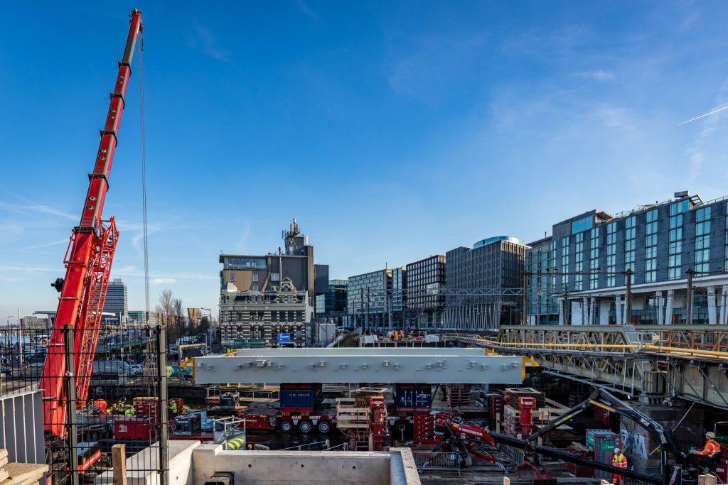 Inhijsen brugdeel Oostertoegang | Foto: Jeannet Koomans