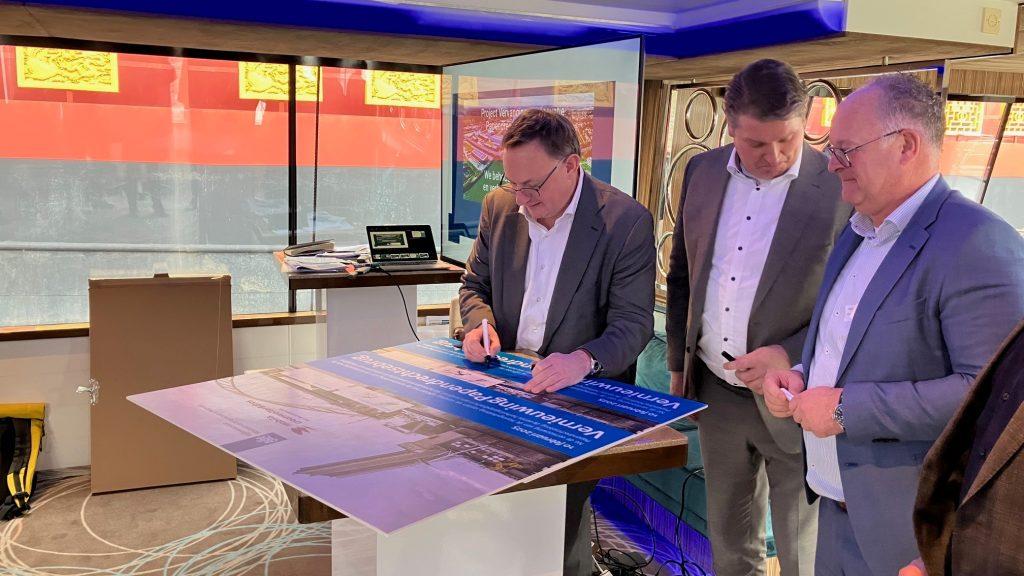 Ondertekening contract Papendrechtsebrug | Hollandia Infra